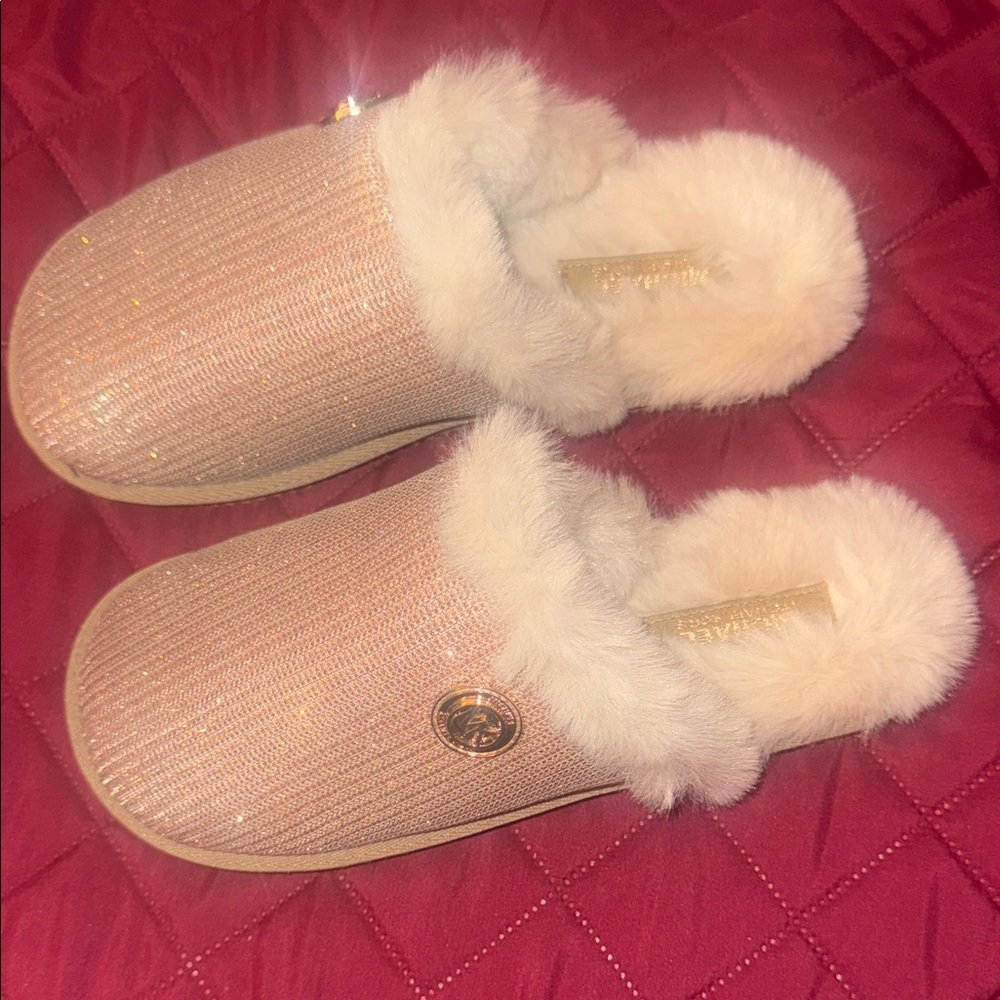 MK Cozy Copper Fur-Lined Slippers